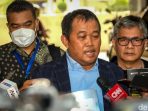 MAKI Bakal Lapokan Firli ke Dewas, Karna Nekat Bawa Dokumen KPK di Praperadilan.(foto: detiknews)